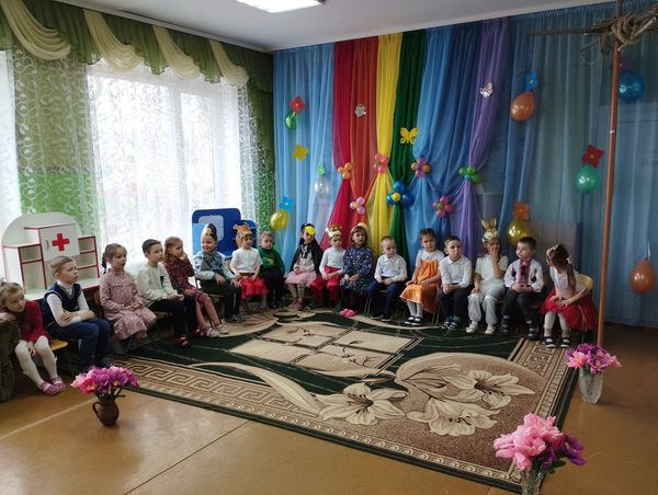 Весняна розвага “Як діти весну зустрічали”!